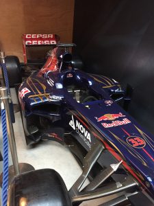 Red Bull geeft Max Verstappen vleugels